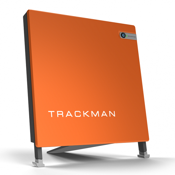 TrackMan-Radargerät in Orange